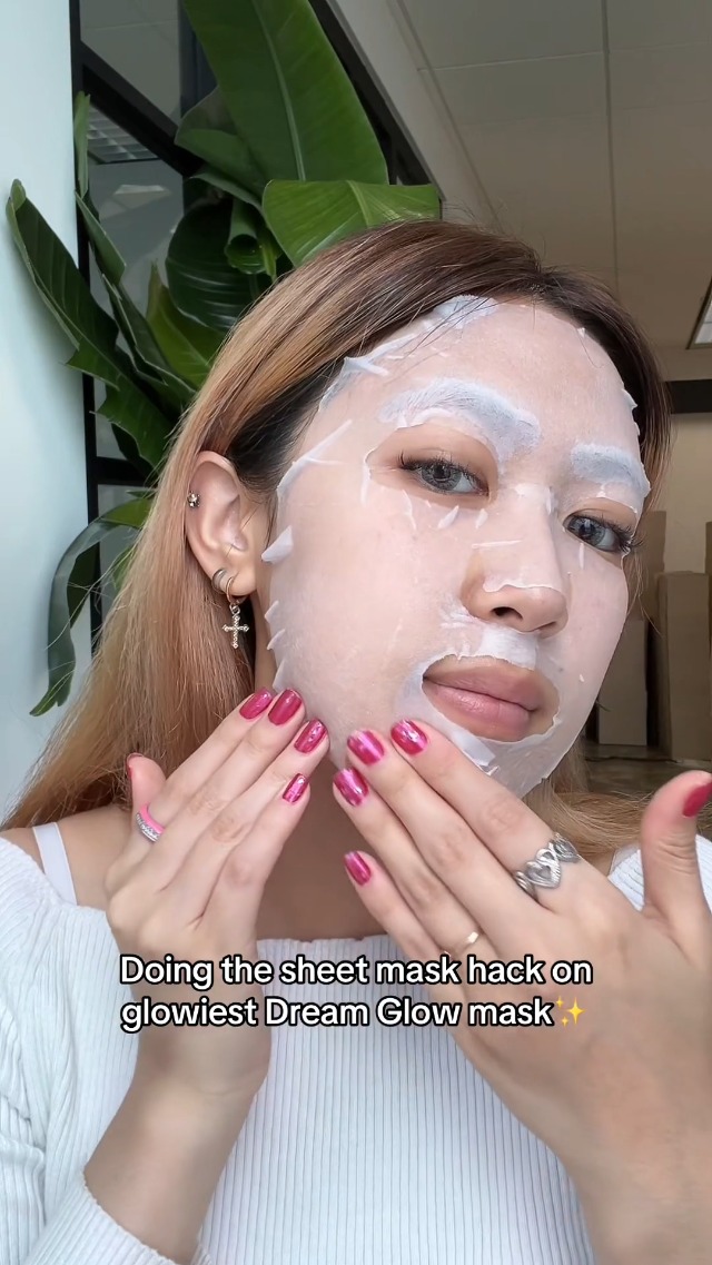 DREAM GLOW SOOTHING MASK (30’lu)(Soybean + Rice + Probiotics Daily Sheet Mask) Kore Günlük Makıt Maskesi Pirinç Özlü