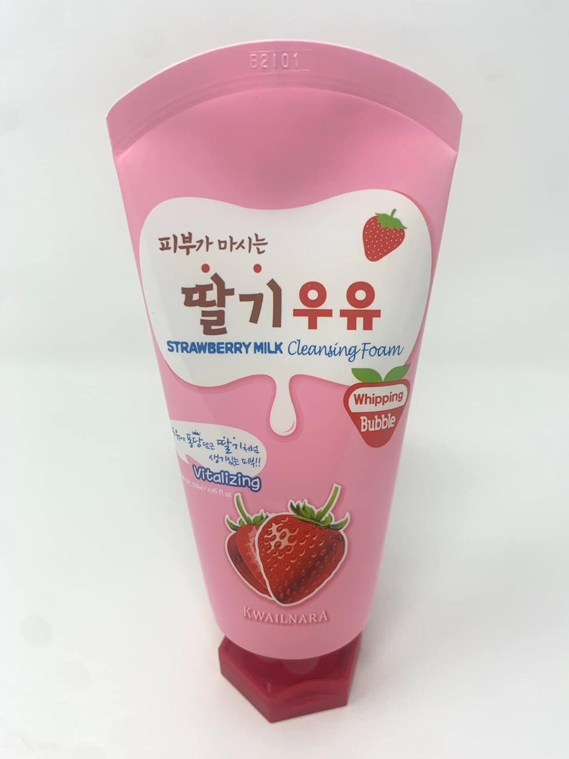 Kwailnara Strawberry Milk Cleansing Foam,120g