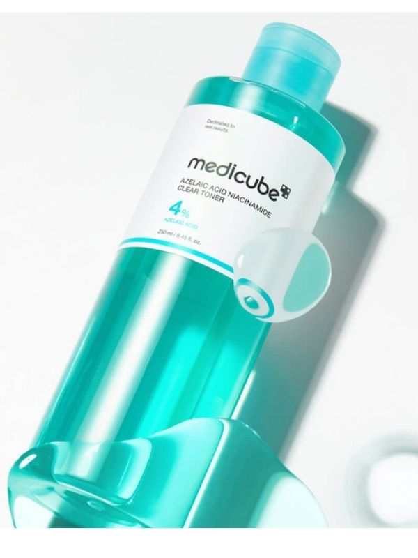 Medicube Azelaik Asit Niacinamid Şeffaf Tonik 250 ml
